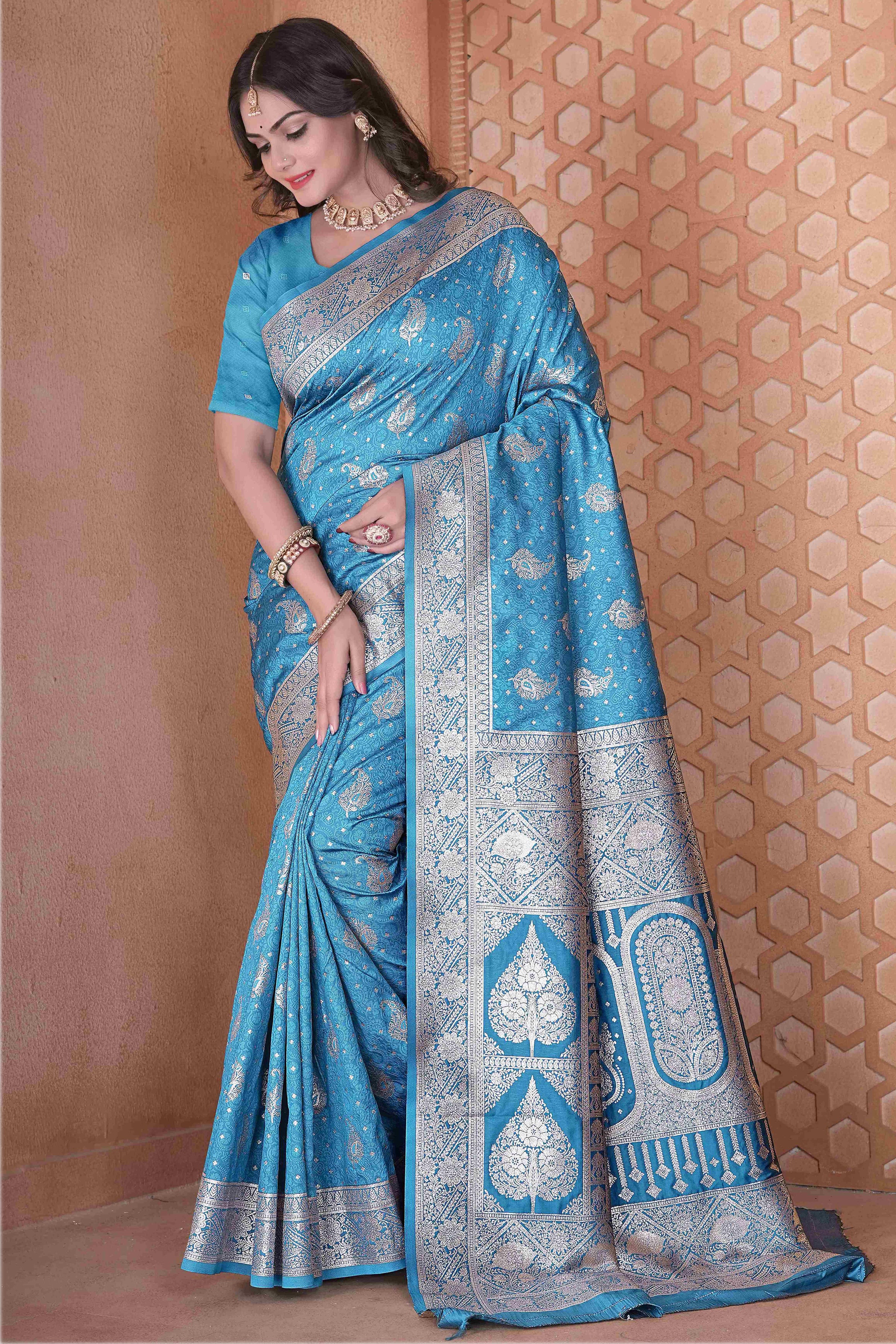 Sky Blue Silk Saree for Women – Elegant Traditional Ethnic Wear
