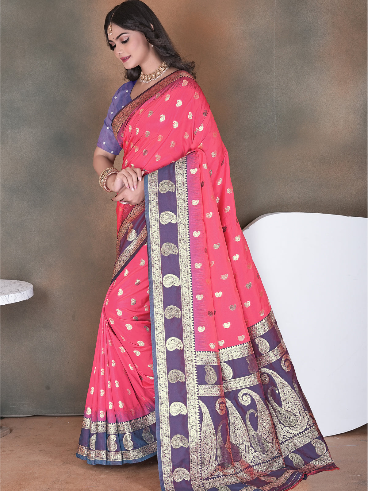 Gajri Silk Saree for Women – Traditional & Elegant Ethnic Wear