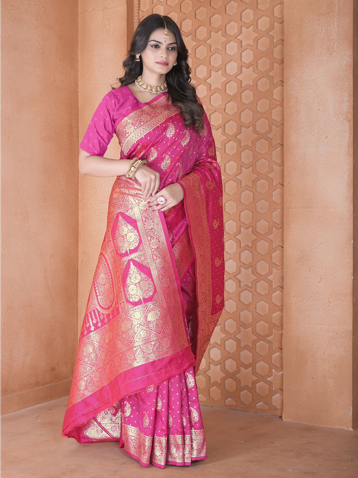 Pink Silk Saree for Women – Elegant Traditional Ethnic Wear