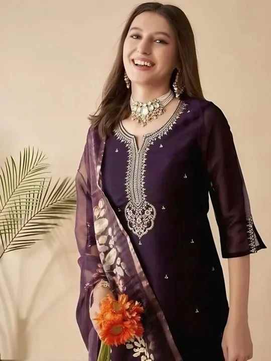 Women’s Purple Embroidered Chanderi Kurta Set with Bottom & Tissue Dupatta