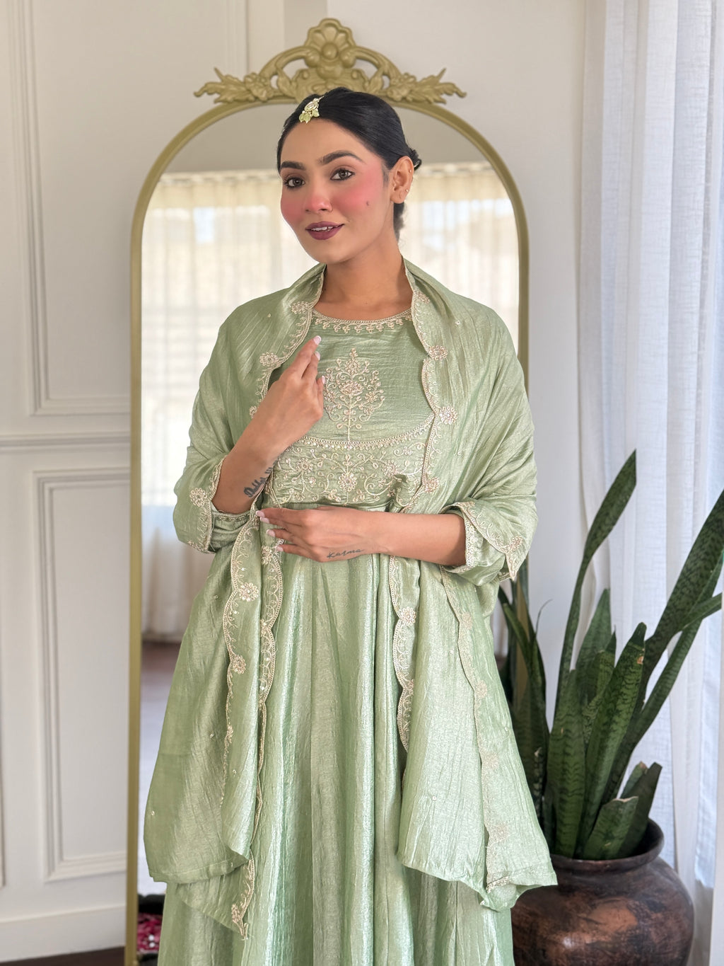 Women’s Pista Festive Vichitra Silk Kurta Set with Embroidered Cut-Work Dupatta