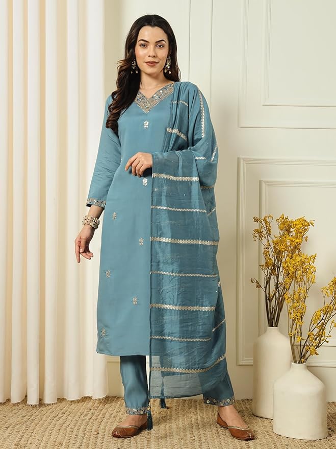 Women’s Grey Chanderi Embroidered Kurta Set with Jacquard Sequin Work Dupatta