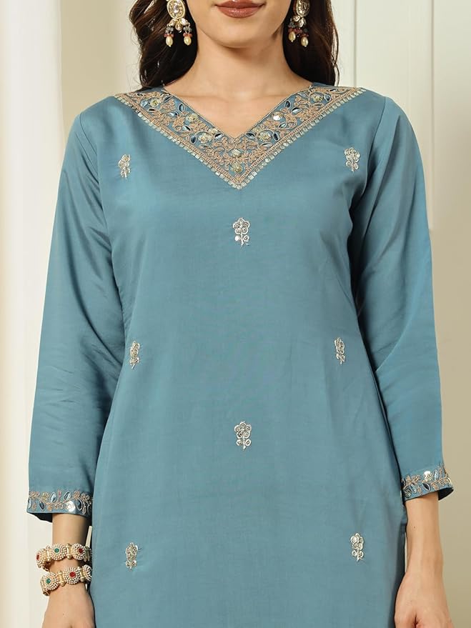 Women’s Grey Chanderi Embroidered Kurta Set with Jacquard Sequin Work Dupatta