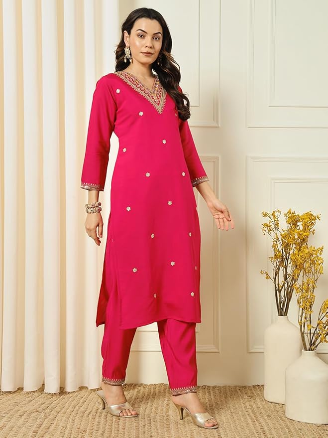 Women’s Pink Chanderi Embroidered Kurta Set with Jacquard Sequin Work Dupatta