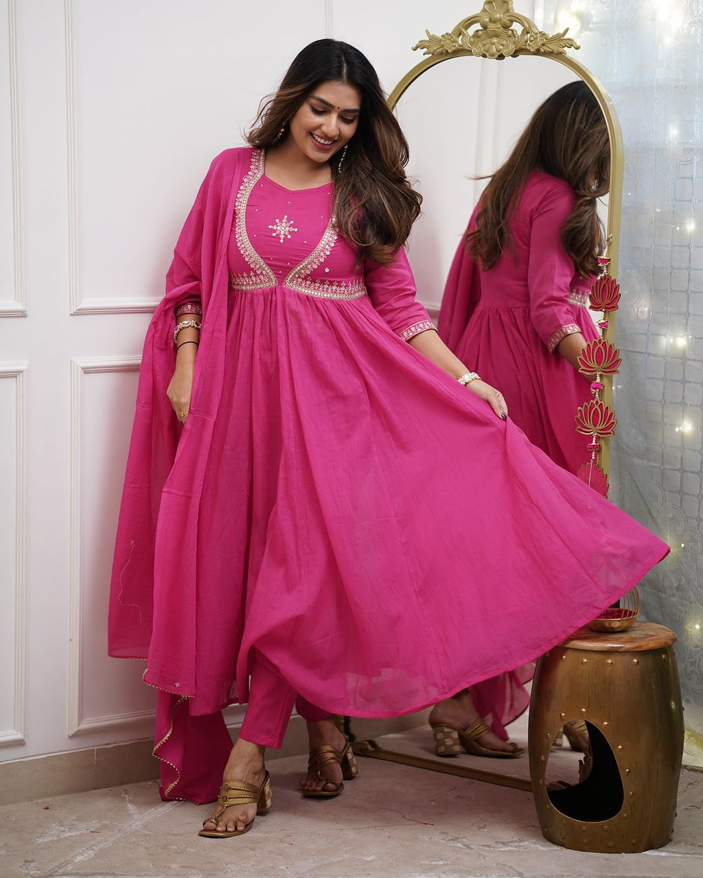Women’s Pink Muslin Cotton Embroidered Kurta Set with Chanderi Cotton Dupatta