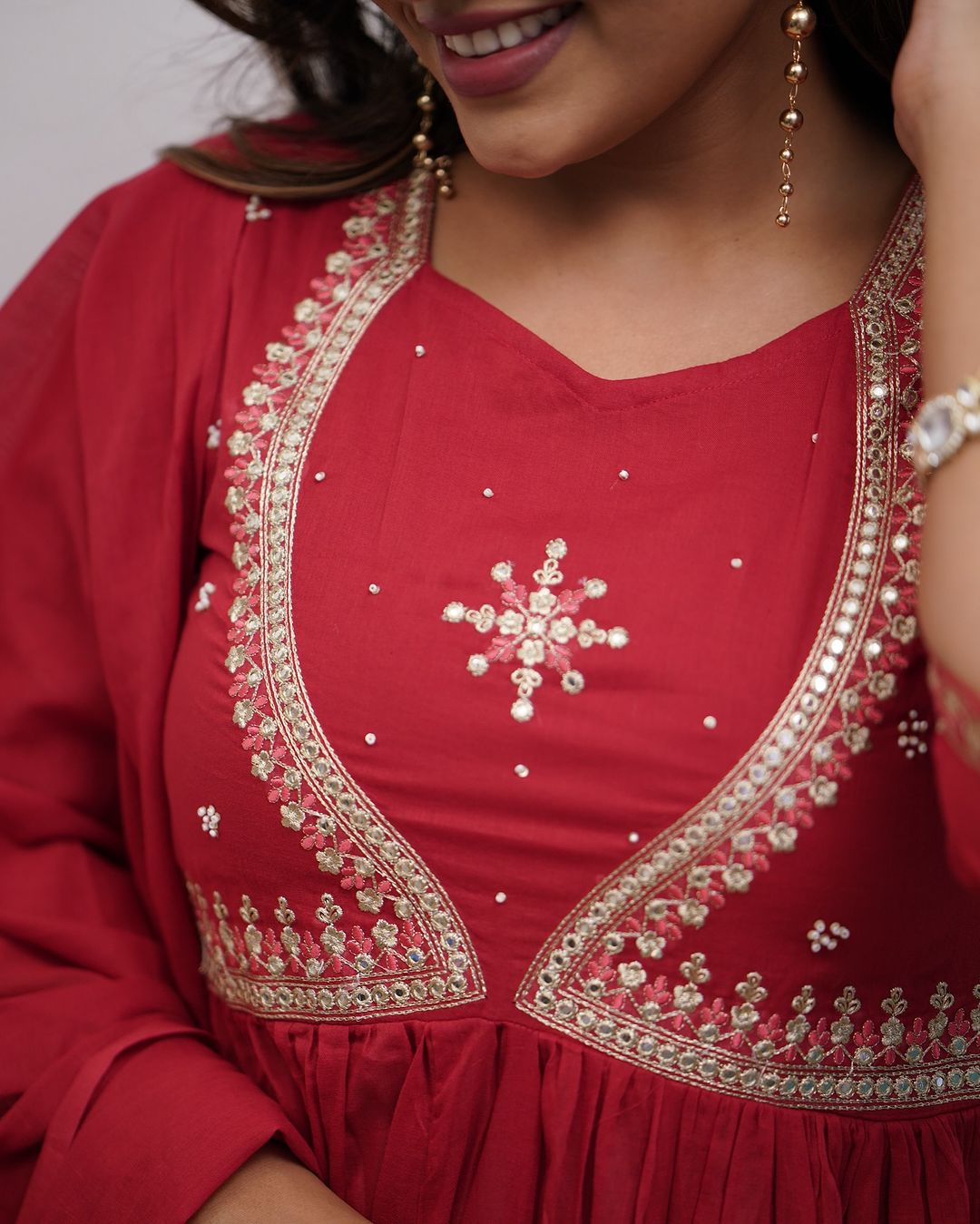 Women’s Red Muslin Cotton Embroidered Kurta Set with Chanderi Cotton Dupatta