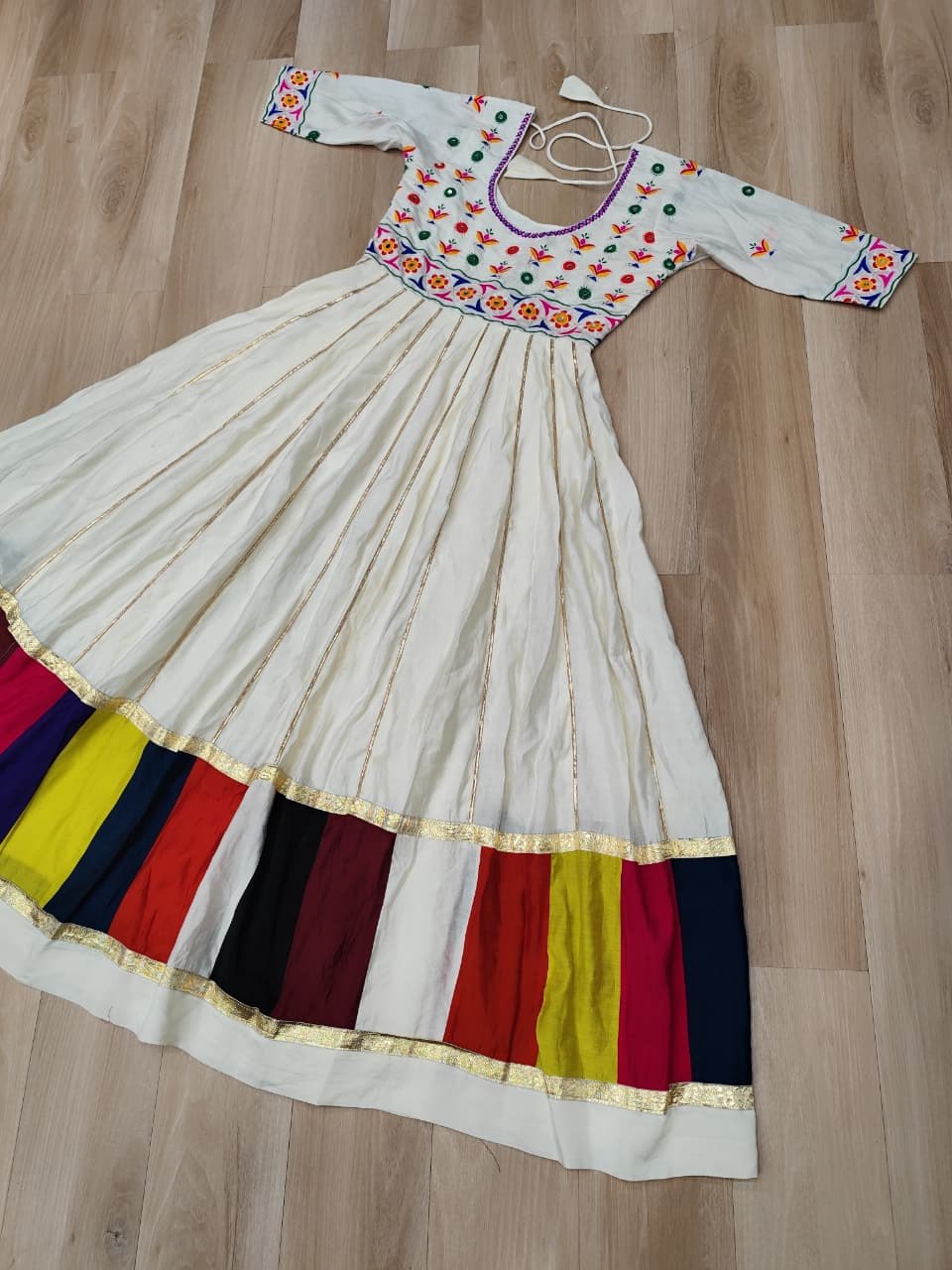 White Roman Gown with Multicolour Thread & Gota Lace Embellishments – Elegant Ethnic Wear (User can adjust From 38" to 44" for your body comfort)