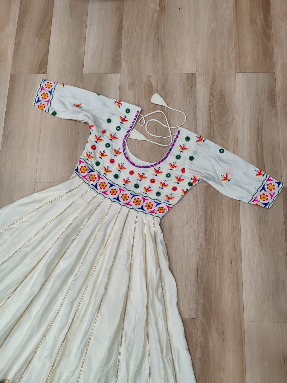 White Roman Gown with Multicolour Thread & Gota Lace Embellishments – Elegant Ethnic Wear (User can adjust From 38" to 44" for your body comfort)