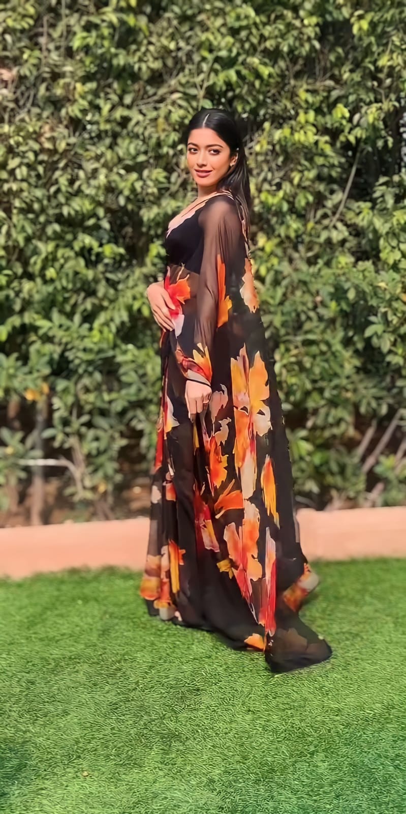 Black Silk Saree for Women – Elegant Traditional Ethnic Wear