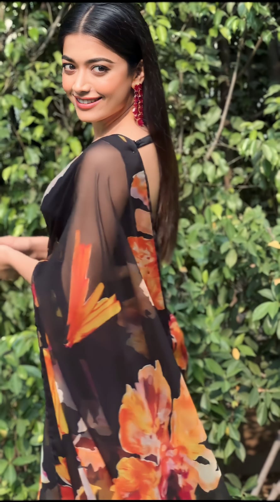 Black Silk Saree for Women – Elegant Traditional Ethnic Wear