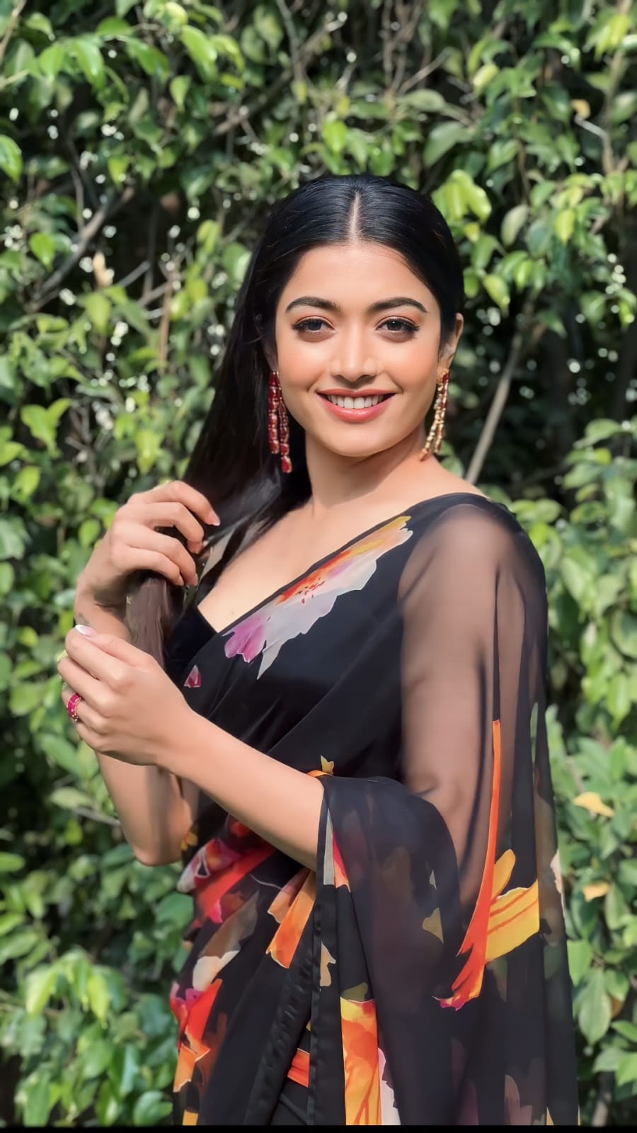 Black Silk Saree for Women – Elegant Traditional Ethnic Wear
