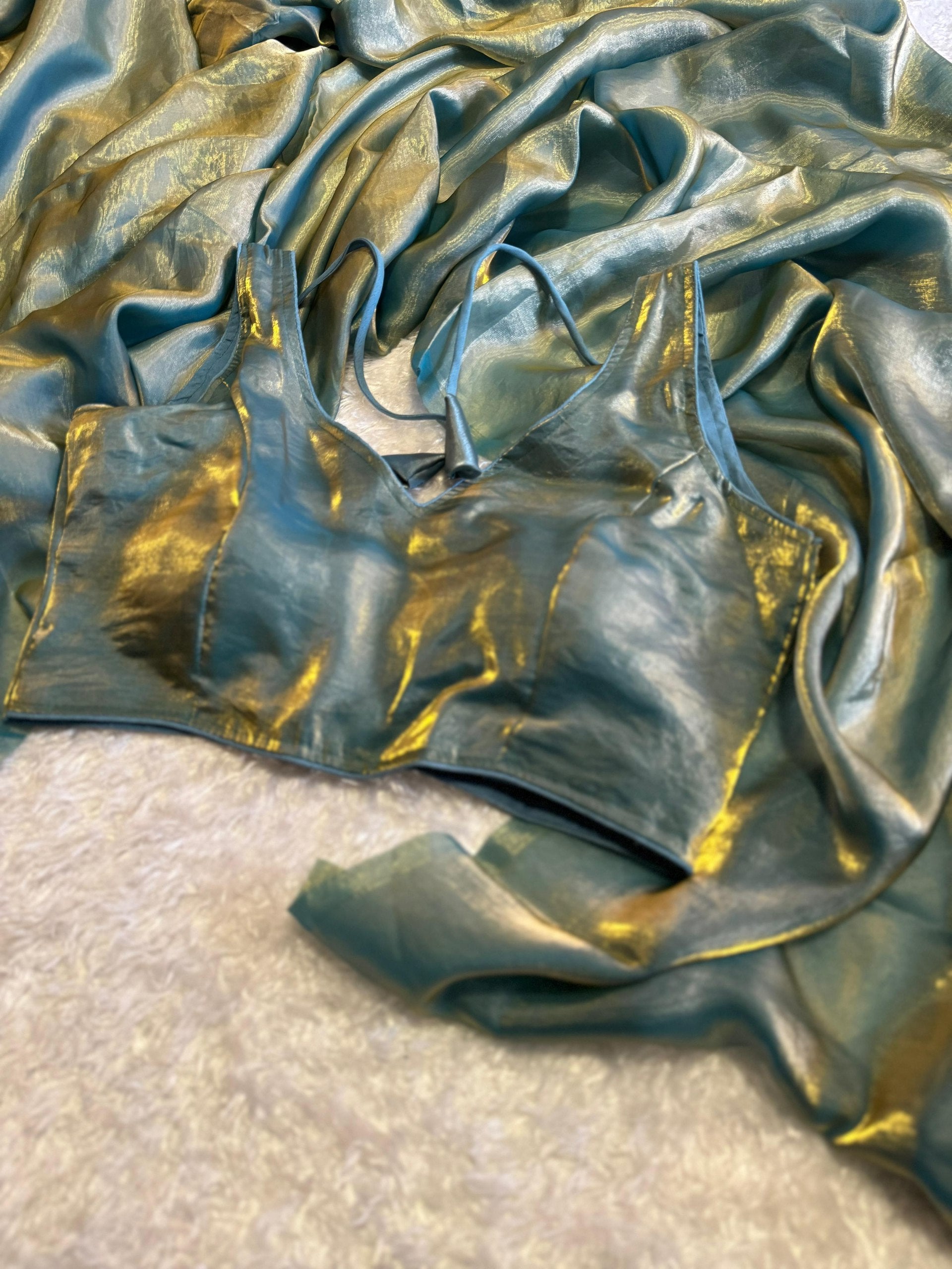 Silk Green Ready-to-Wear Saree for Women – Elegant Pre-Stitched Ethnic Wear