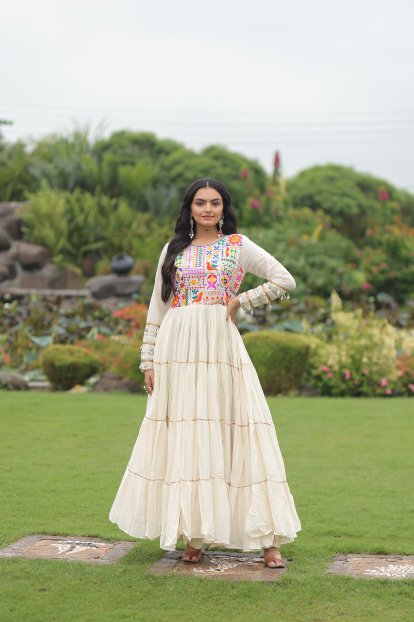 Off White Kora Cotton Saree with Multi-Thread Embroidery & Gota Patti Work – Traditional Ethnic Wear (User can adjust From 38" to 44" for your body comfort)