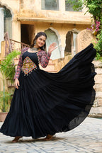 Black Reyon Kurta Set with Kutchi Gamthi Embroidery & Cotton Print Work – Traditional Ethnic Wear (User can adjust From 38" to 44" for your body comfort)