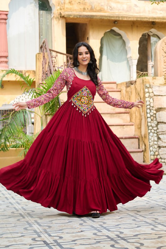 Maroon Reyon Kurta Set with Kutchi Gamthi Embroidery & Cotton Print Work – Traditional Ethnic Wear (User can adjust From 38" to 44" for your body comfort)