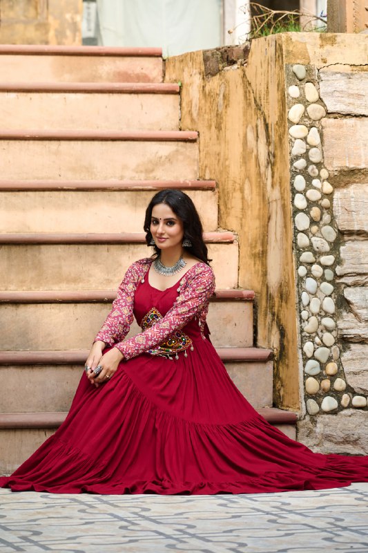 Maroon Reyon Kurta Set with Kutchi Gamthi Embroidery & Cotton Print Work – Traditional Ethnic Wear (User can adjust From 38" to 44" for your body comfort)
