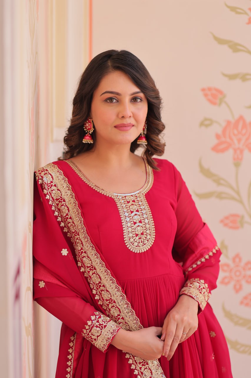 Rani Pink Faux Blooming Georgette Saree with Zari & Sequins Embroidery – Elegant Ethnic Wear