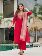 Stylish Red Embroidered Rayon Slub Kurti Set with Organza Dupatta – Sizes S to 2XL