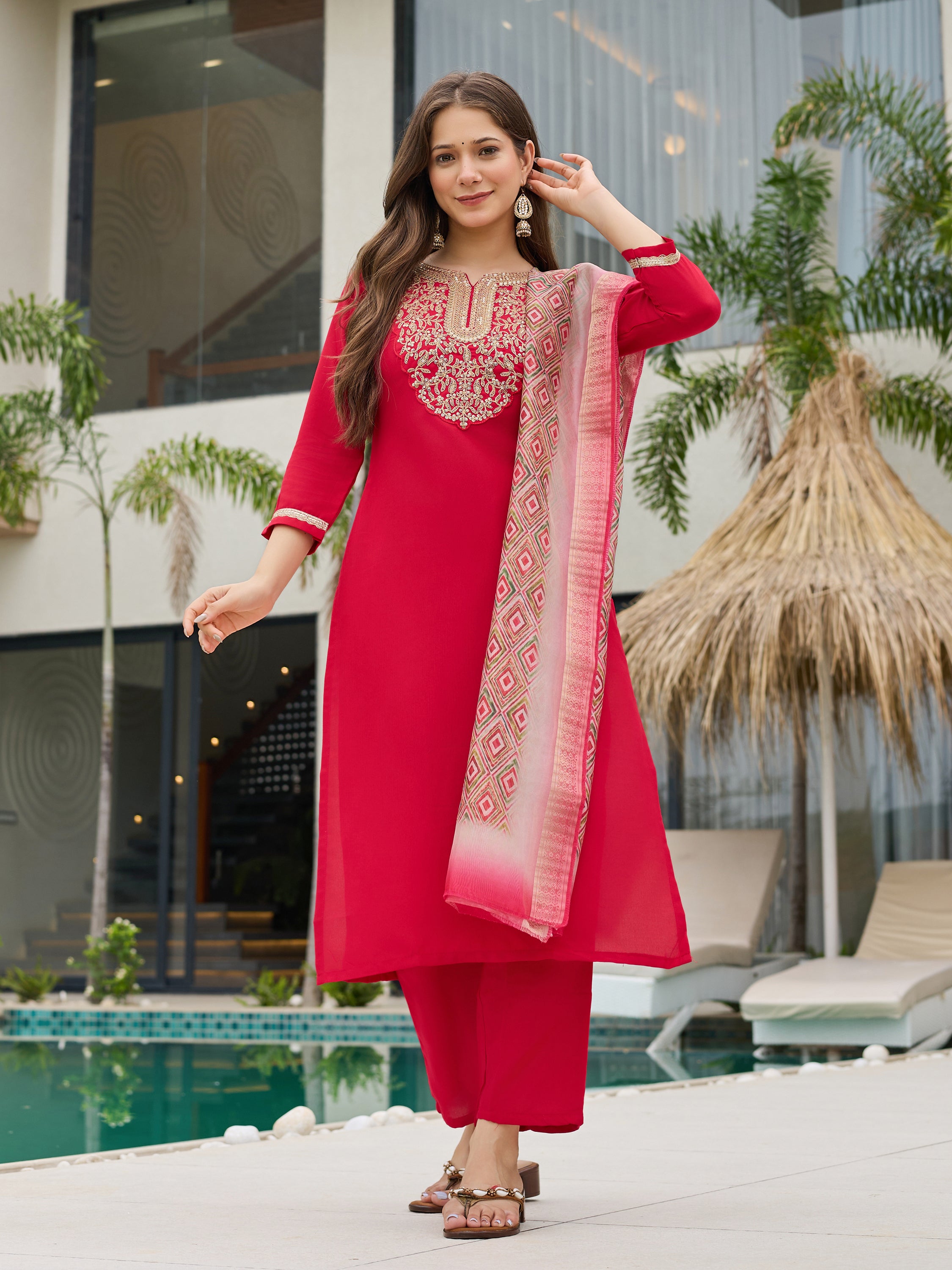 Stylish Red Embroidered Rayon Slub Kurti Set with Organza Dupatta – Sizes S to 2XL