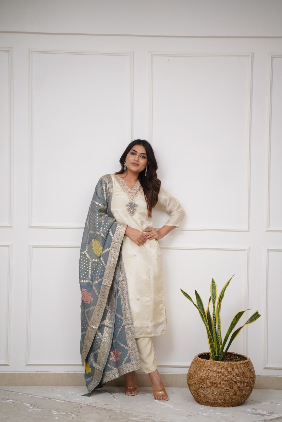Women’s Off White Designer Chanderi Silk Kurta Set with Fine Embroidery