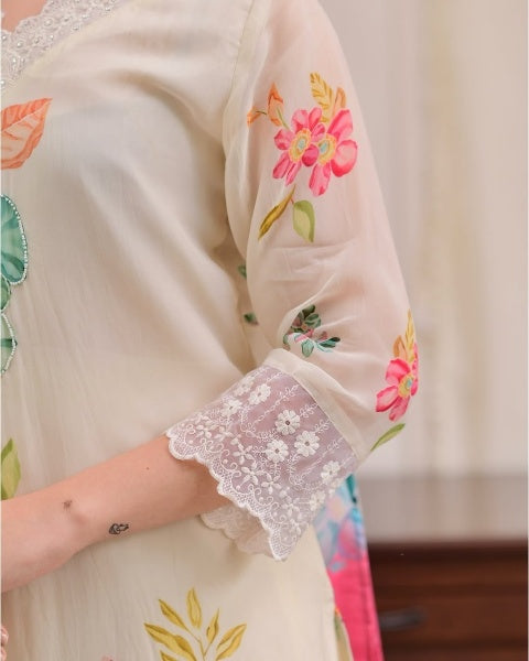 Women’s Beige Ethnic Nylon Tabby Set Adorned with Sequin Embroidery