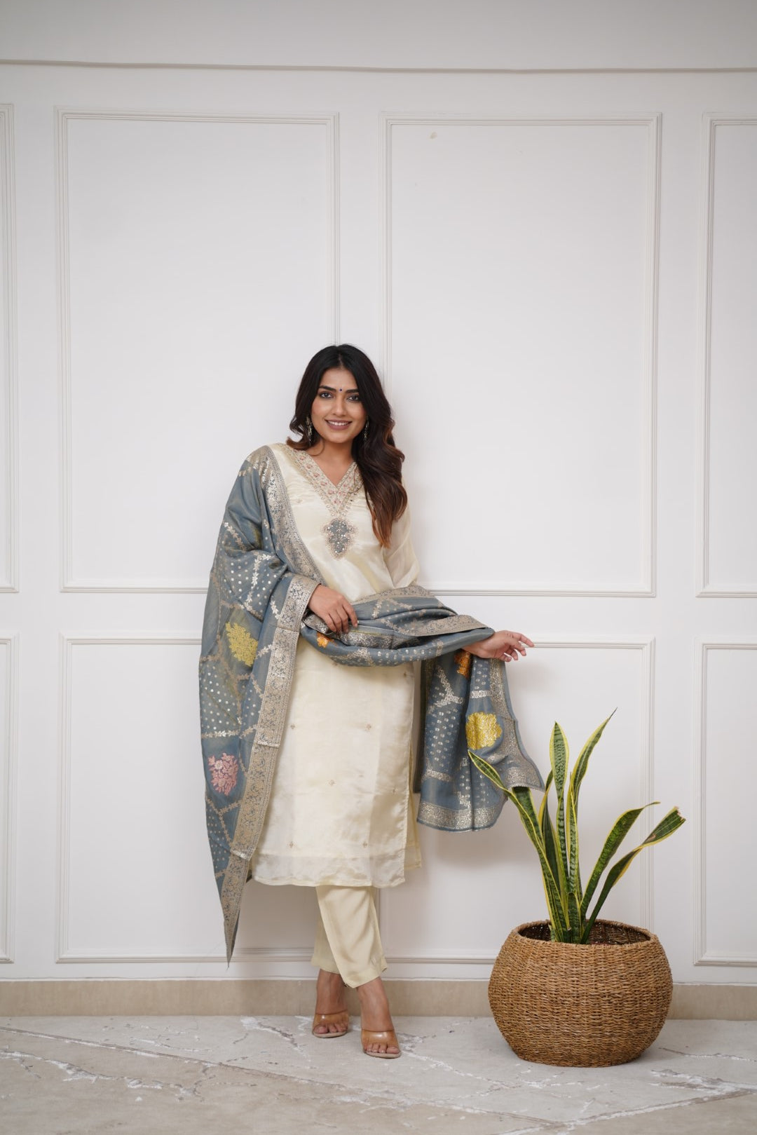 Women’s Off White Designer Chanderi Silk Kurta Set with Fine Embroidery