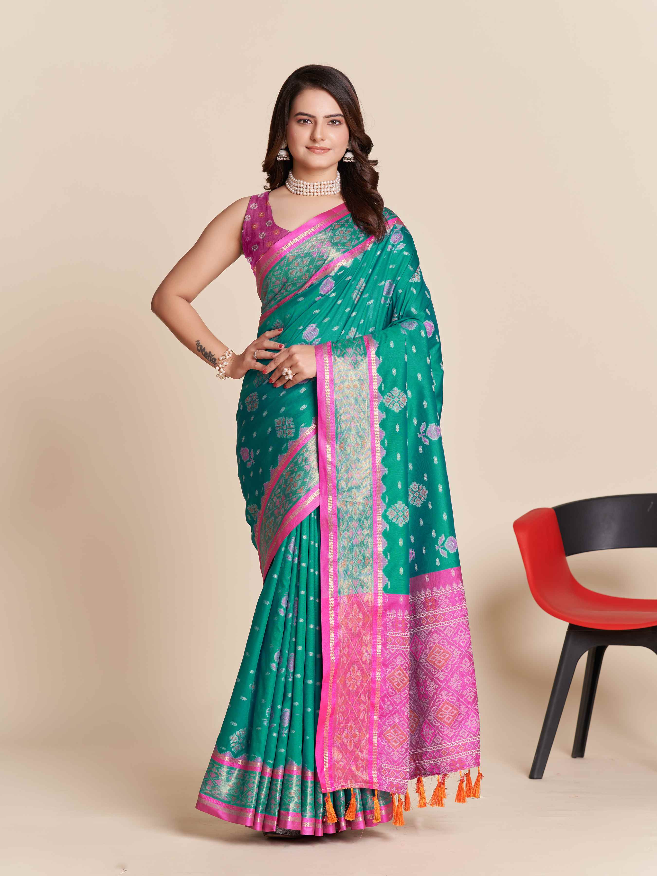 Traditional Pure Patola Silk Rama Saree with Contrast Weave, Meenakari & Tassels