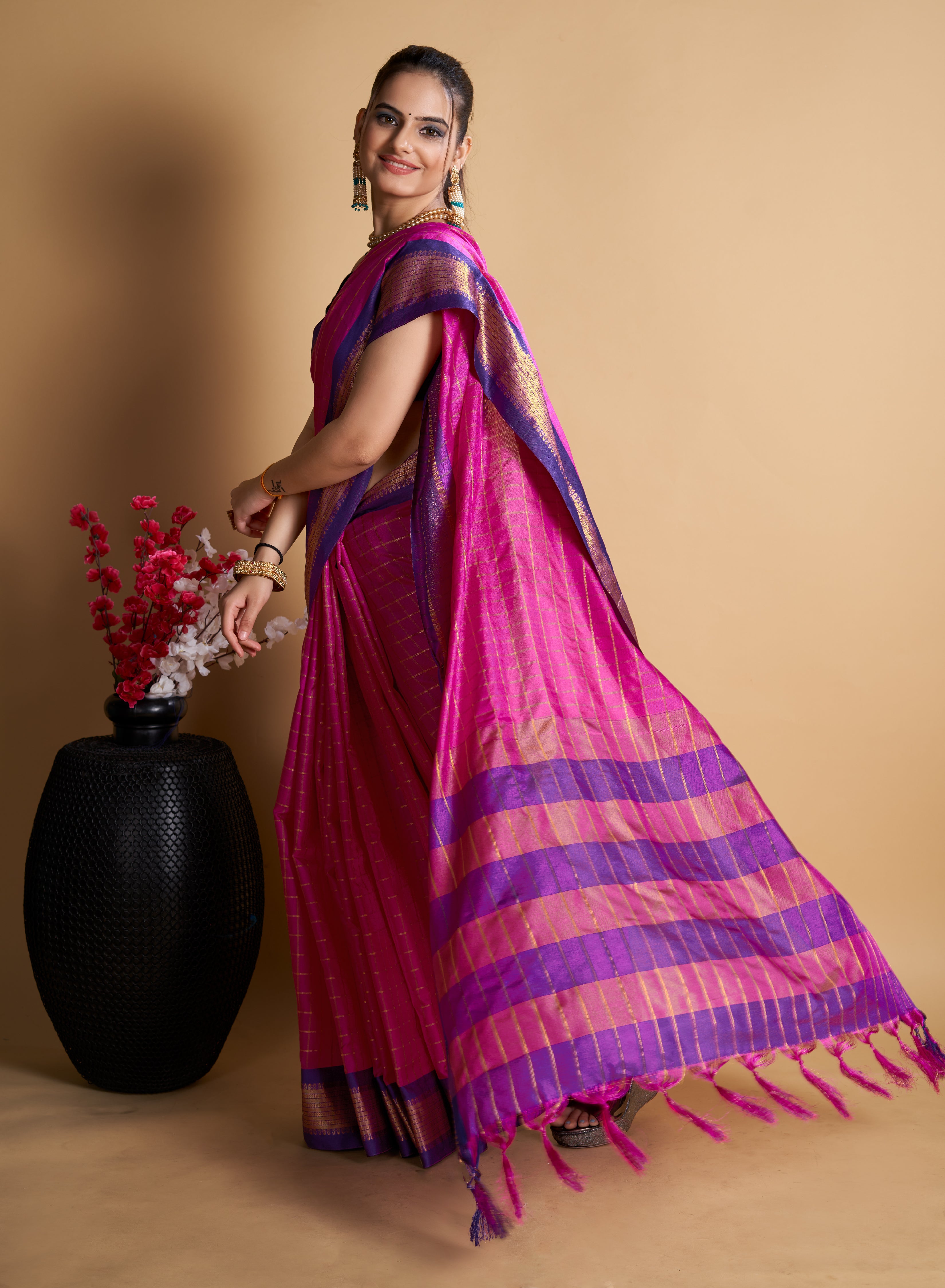 Designer-Inspired Soft Silk Pink Saree with Striking Pallu & Blouse – Perfect for Weddings&Festive