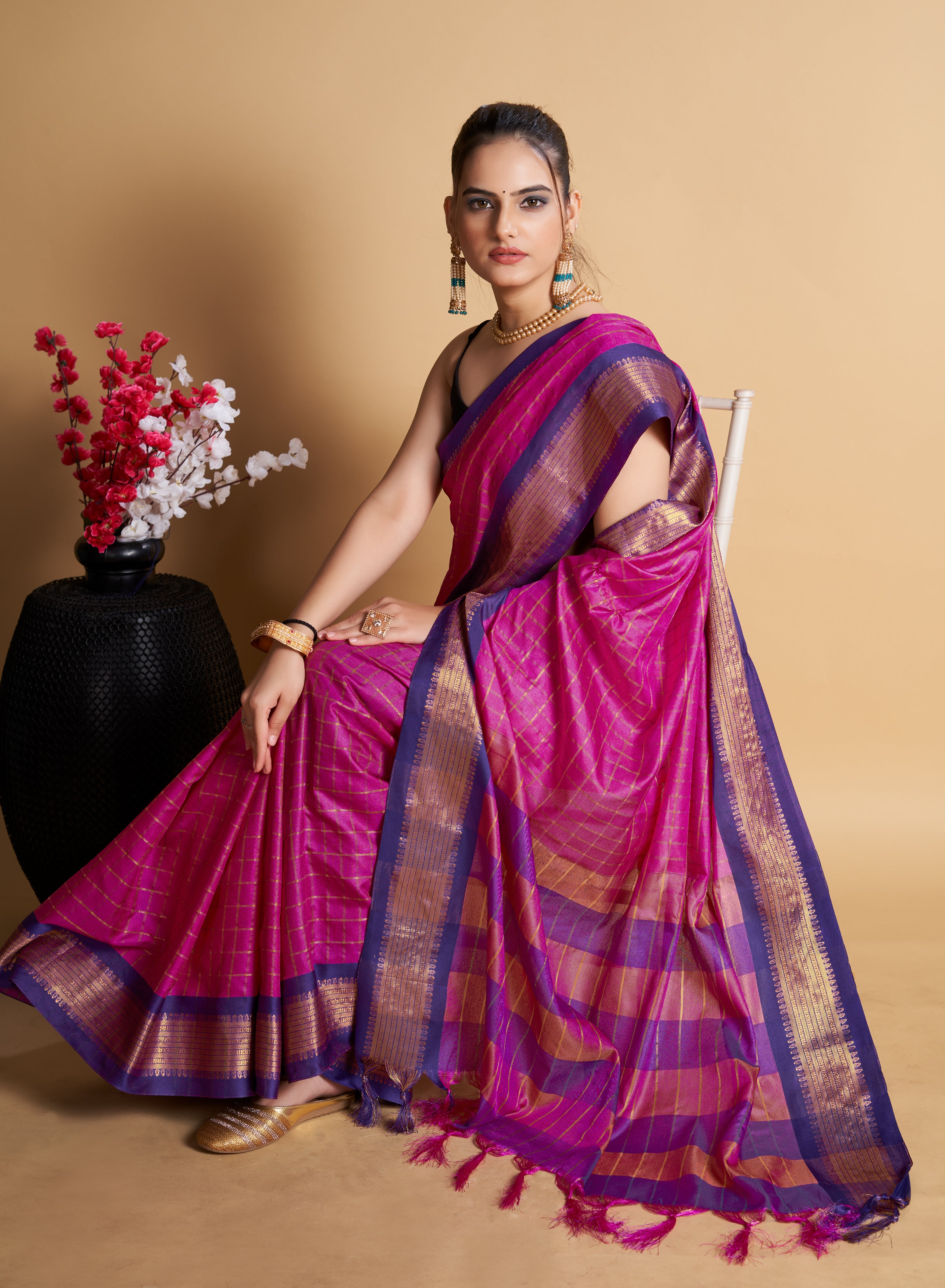 Designer-Inspired Soft Silk Pink Saree with Striking Pallu & Blouse – Perfect for Weddings&Festive