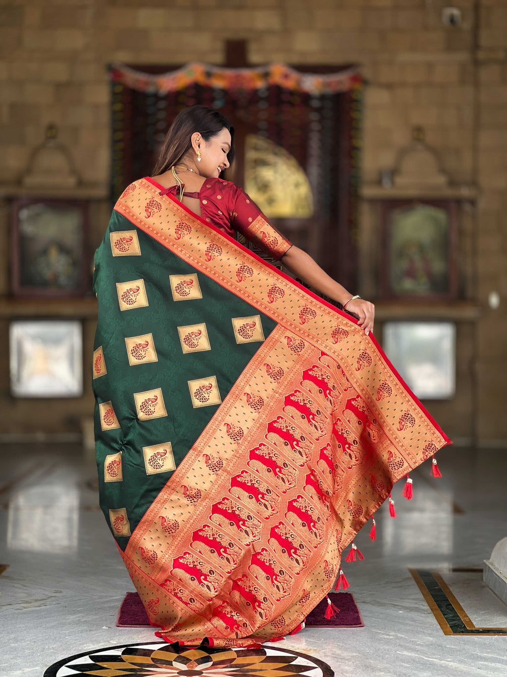 Bottle Green Soft Banarasi silk saree with zari weaving Meenakari design all over the saree & contrast weawing Rich pallu with contrast weawing border & tessels attached at Pallu End. Blouse :- Soft silk weawing blouse piece