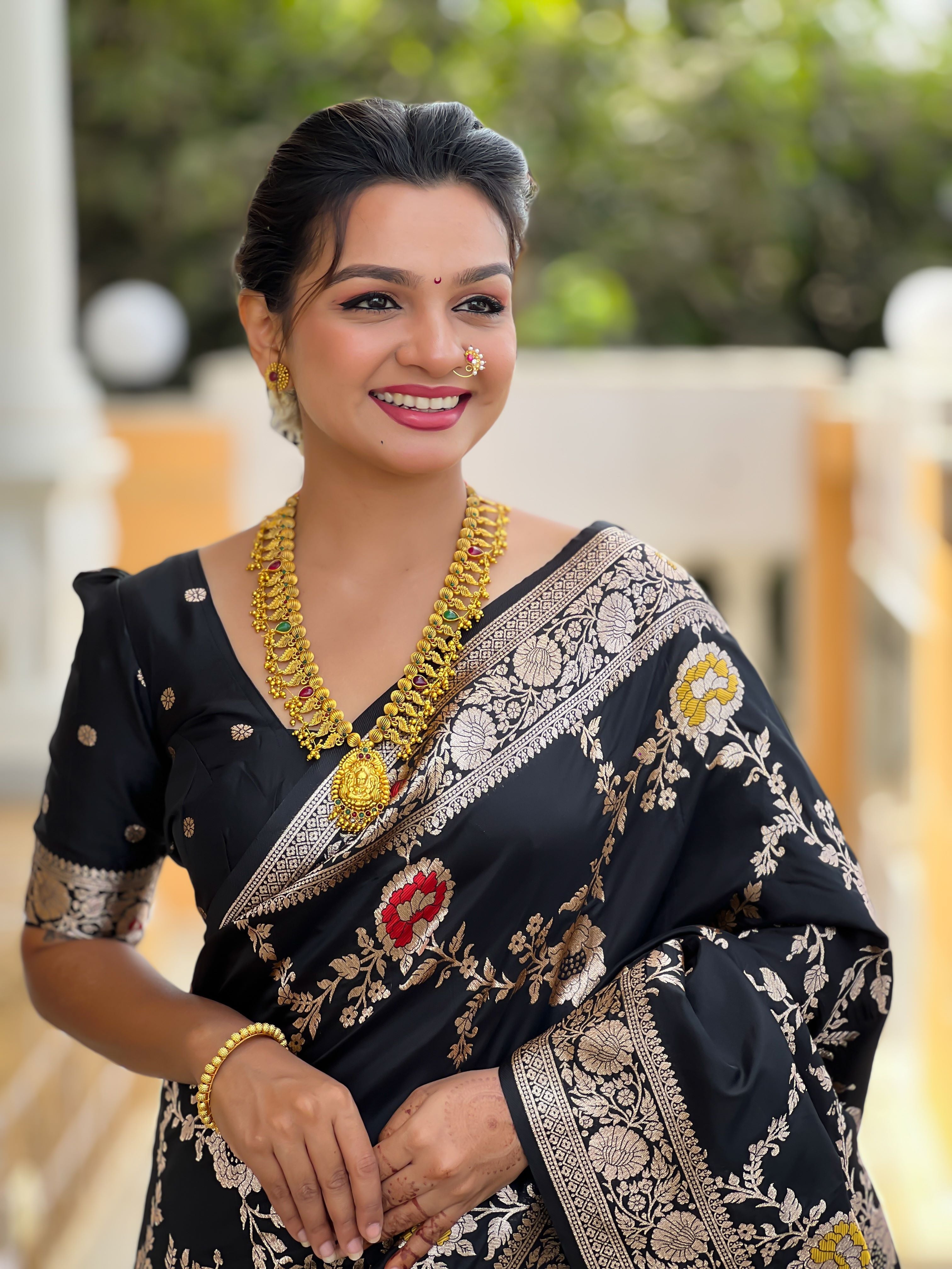 Black Varni Fabrics Women Floral Banarasi Silk Woven Saree comes With Matching Blouse
