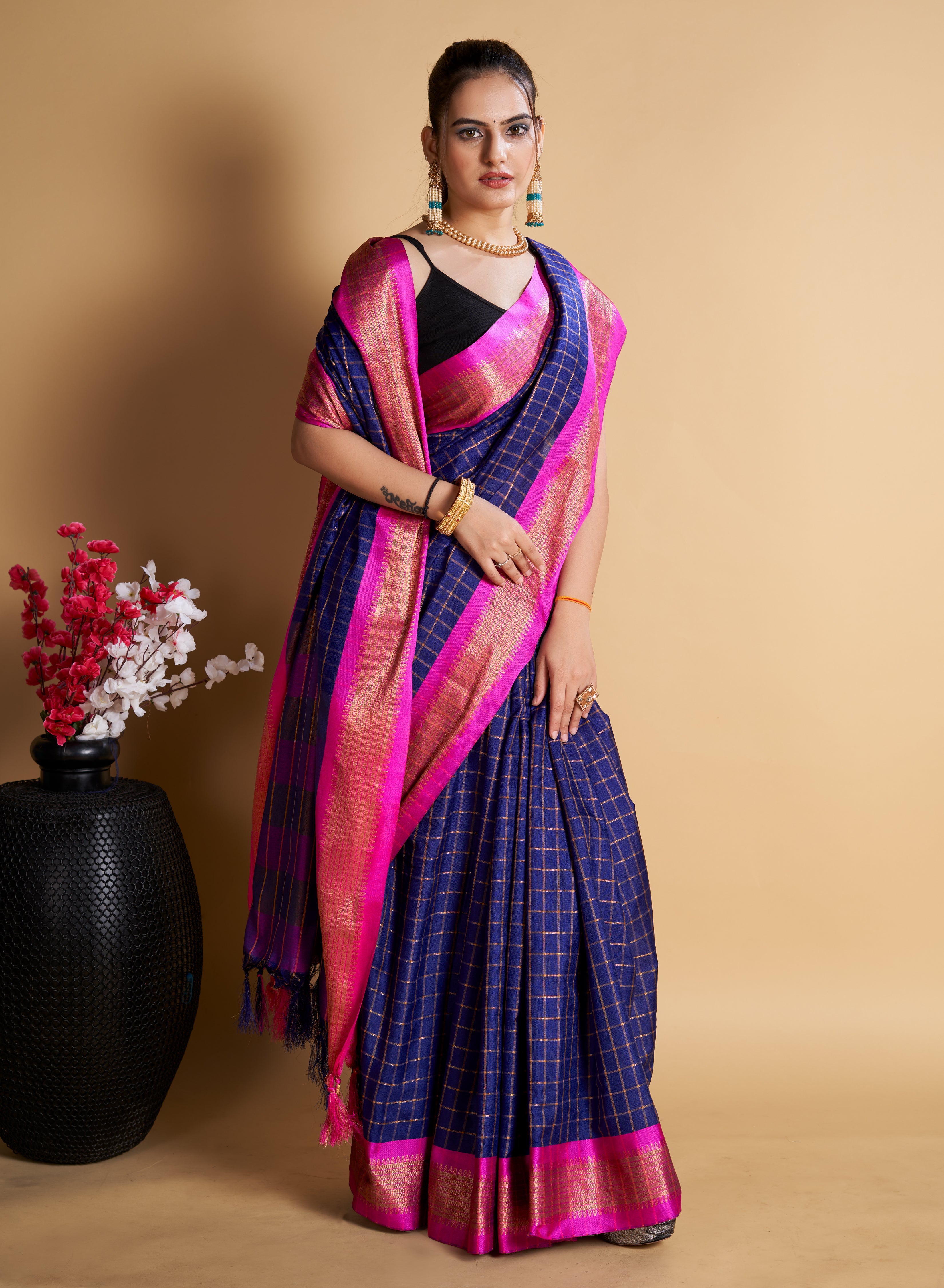 Designer-Inspired Soft Silk Purple Saree with Striking Pallu & Blouse – Perfect for Weddings&Festive
