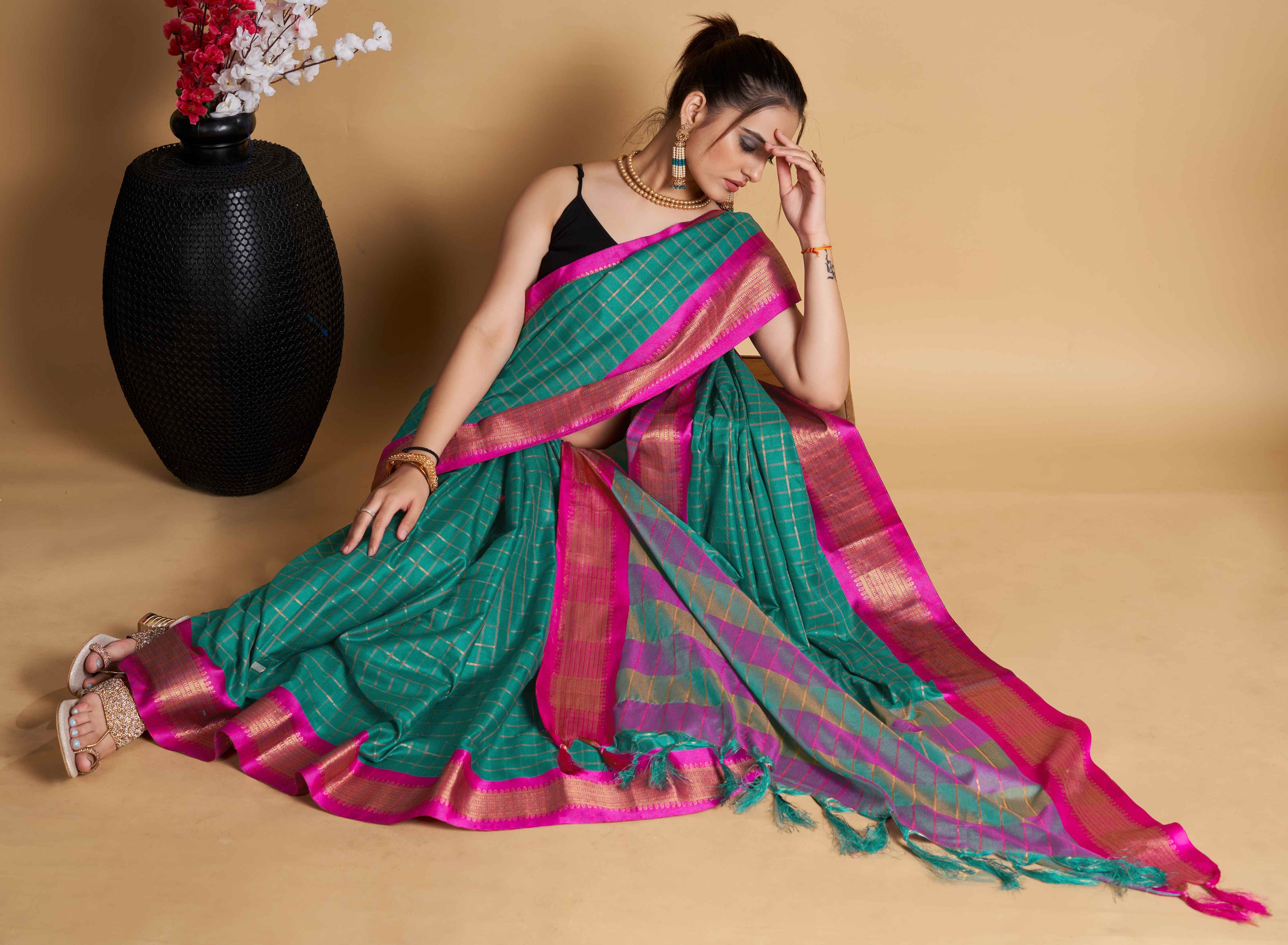 Designer-Inspired Soft Silk Rama Saree with Striking Pallu & Blouse – Perfect for Weddings&Festive