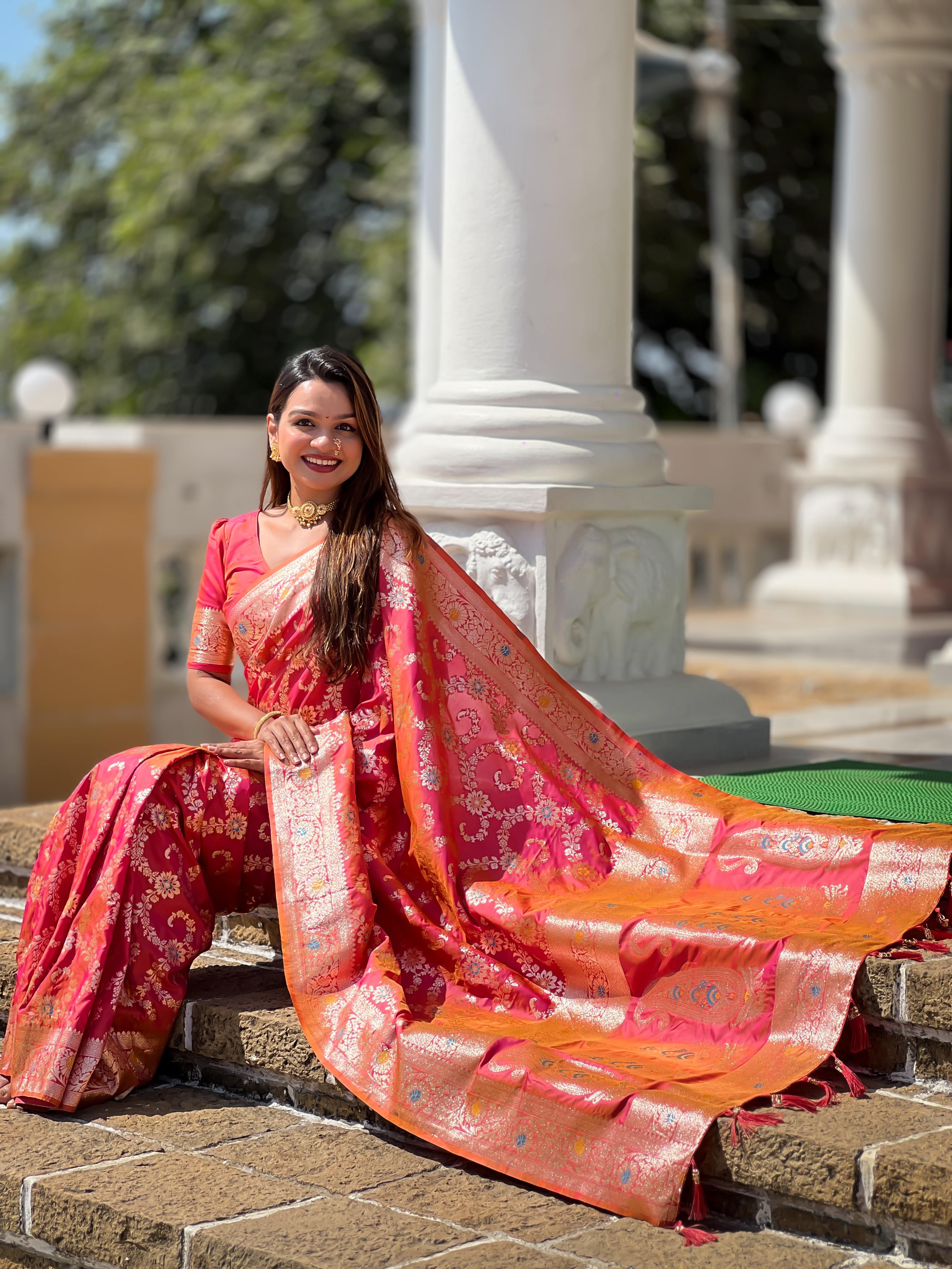 Pink Varni Fabrics Women Geometric Banarasi Silk Tassels and Latkans Saree comes With Matching Blouse