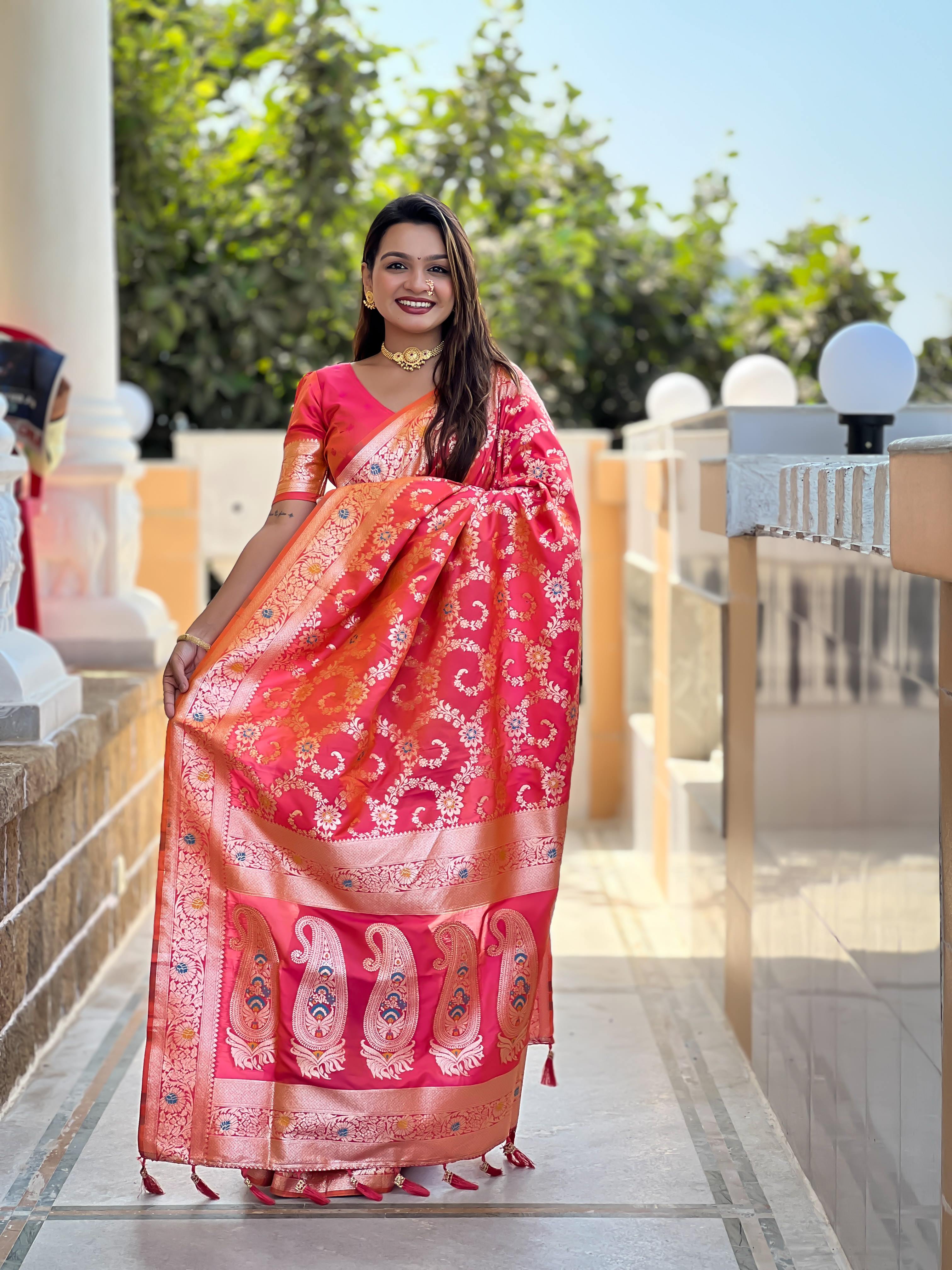Pink Varni Fabrics Women Geometric Banarasi Silk Tassels and Latkans Saree comes With Matching Blouse