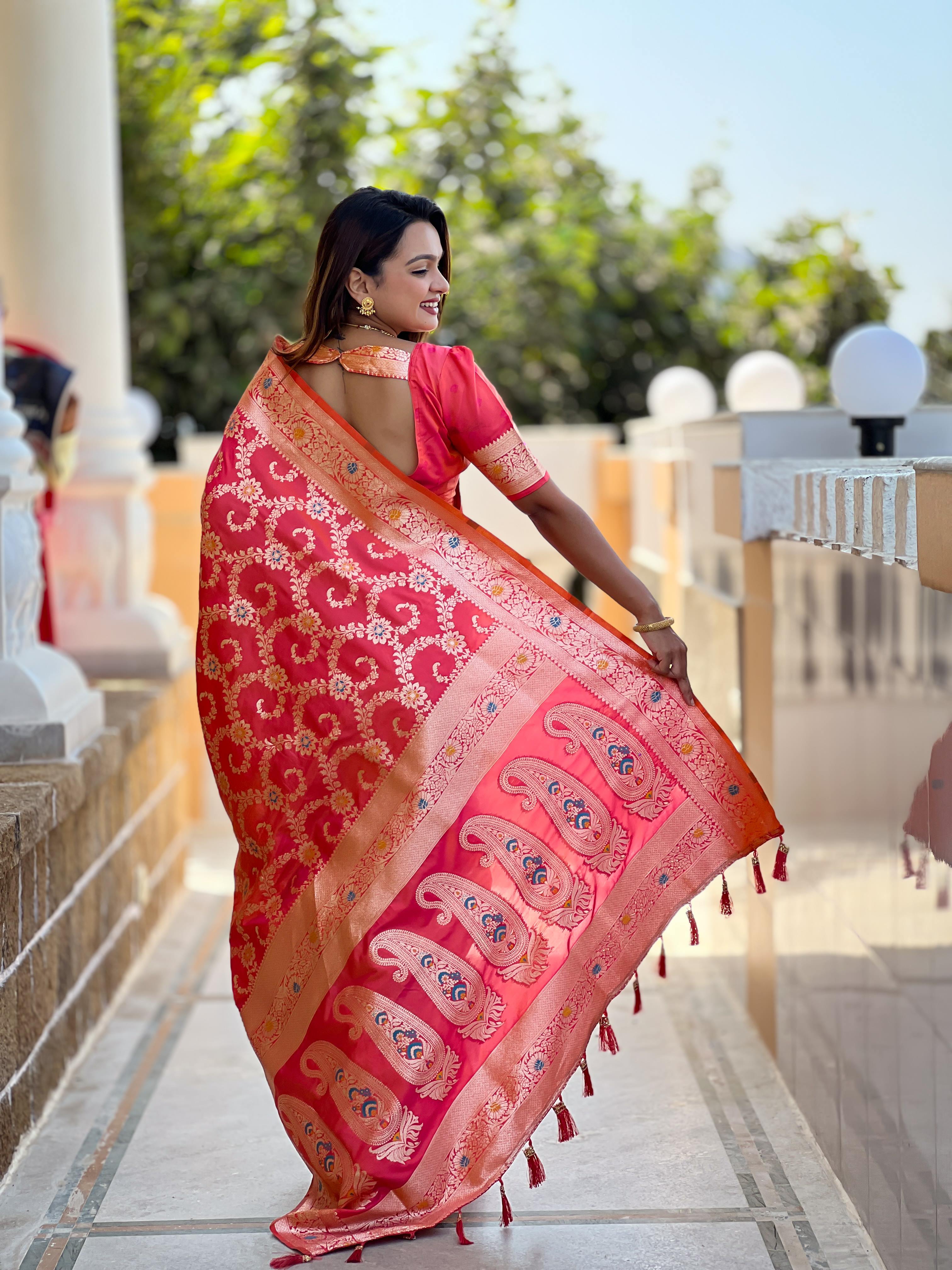Pink Varni Fabrics Women Geometric Banarasi Silk Tassels and Latkans Saree comes With Matching Blouse