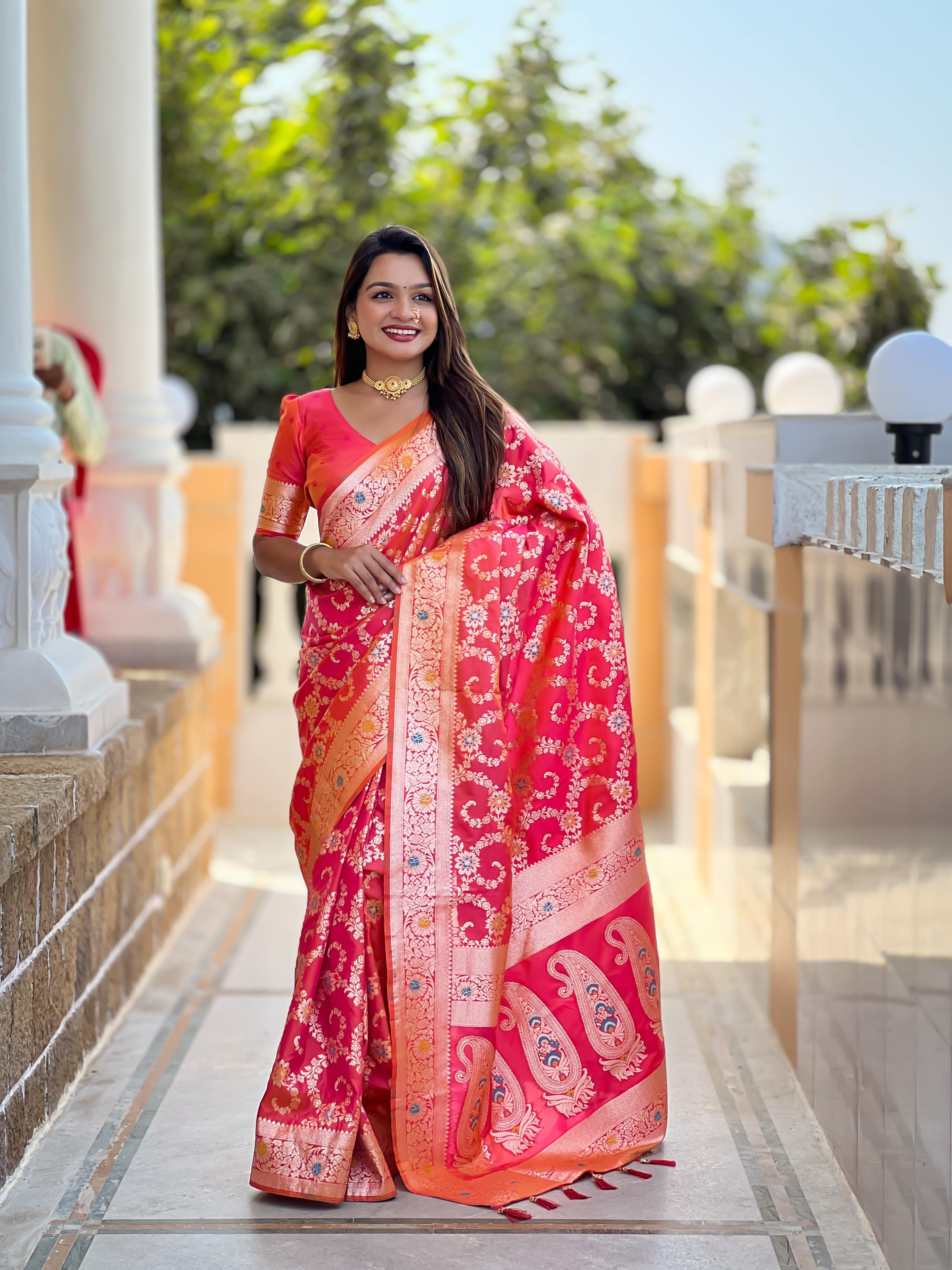 Pink Varni Fabrics Women Geometric Banarasi Silk Tassels and Latkans Saree comes With Matching Blouse