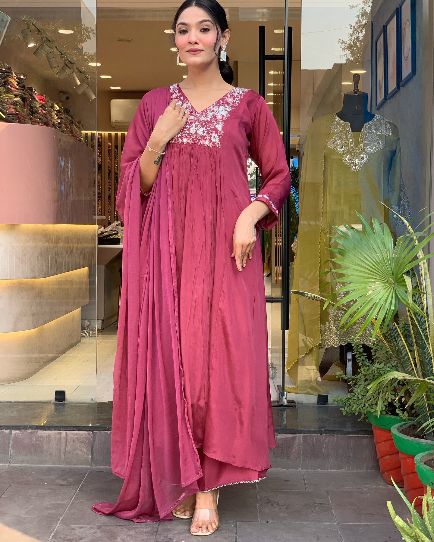 Women's Pink Viscose Chinnon Embroidered Plain Kurta Set with Dupatta