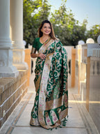 Bottle Green Varni Fabrics Women Geometric Banarasi Silk Tassels and Latkans Saree comes With Matching Blouse