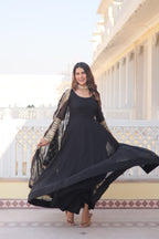 Women’s Black Faux Blooming Gown with Dupatta – Embroidered Sequins & Lace Border