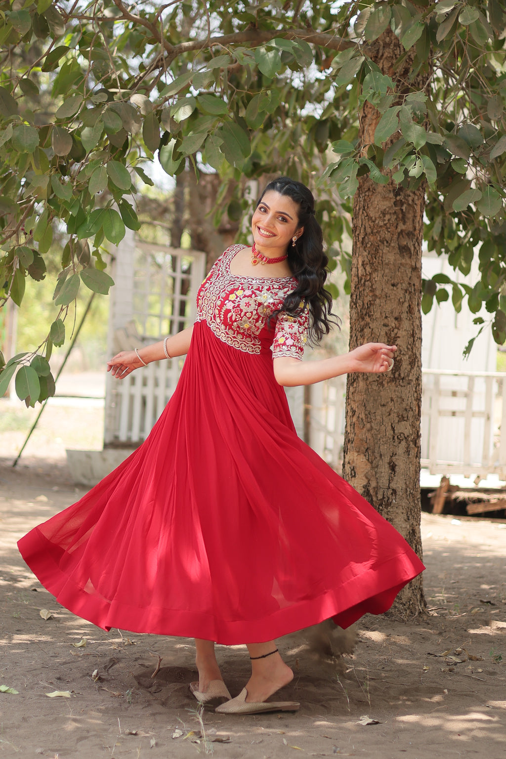 Women’s Red Georgette Gown – Elegant Designer Wear with Embroidered Detailing