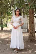 Women’s White Georgette Gown – Elegant Designer Wear with Embroidered Detailing