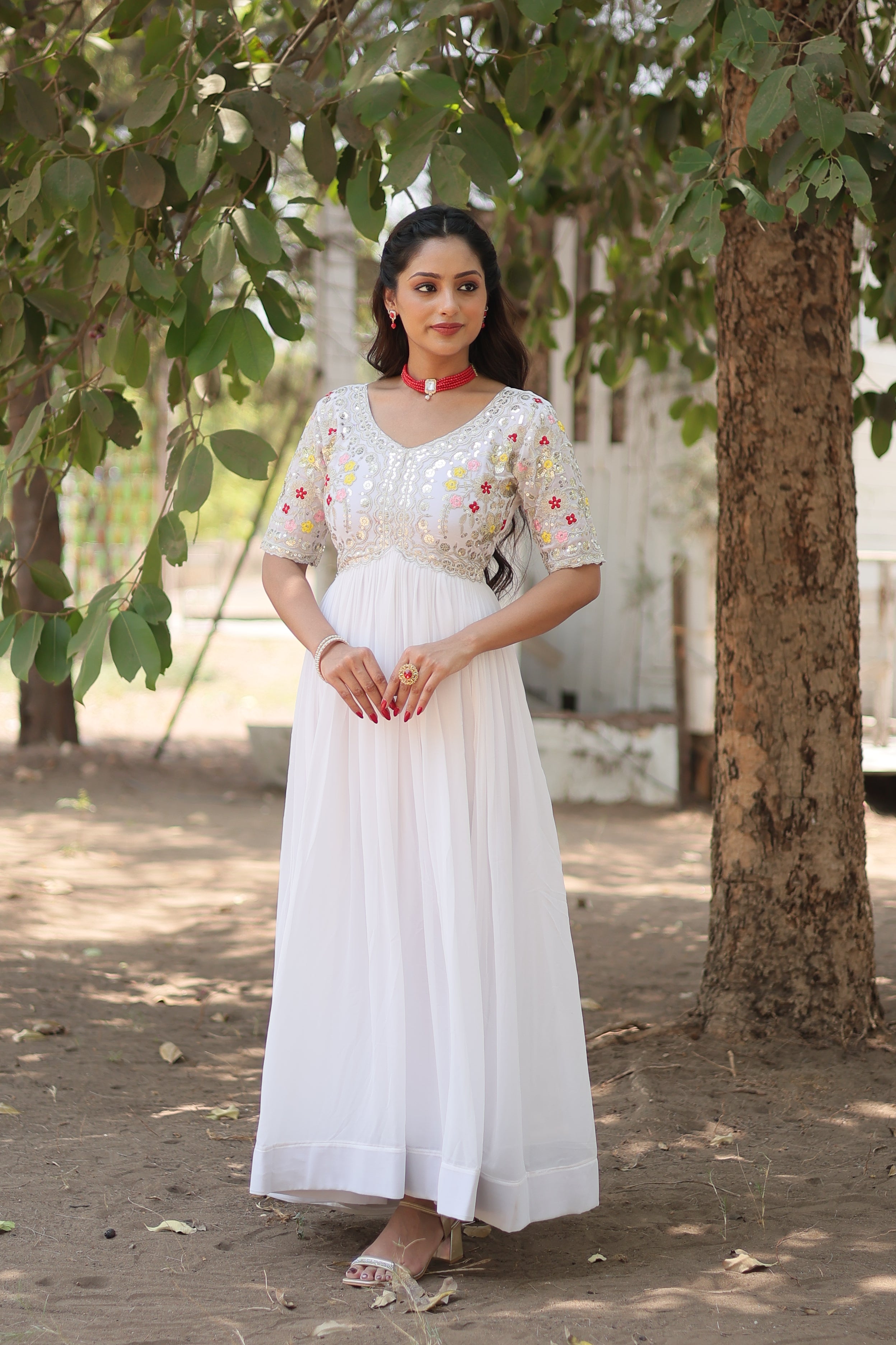 Women’s White Georgette Gown – Elegant Designer Wear with Embroidered Detailing