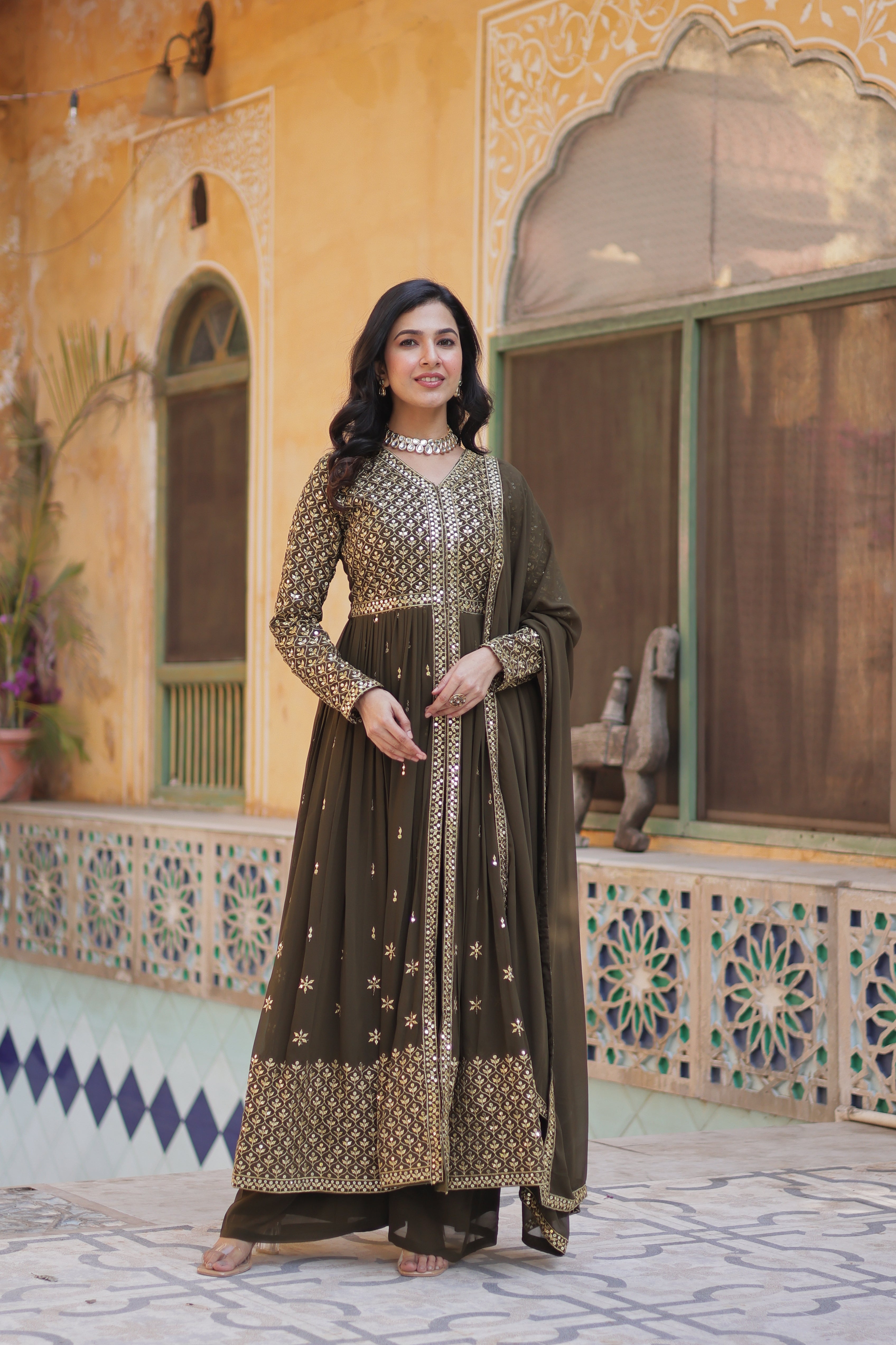 Women’s Mahendi Georgette Kurti Set – Stylish & Comfortable Ethnic Wear
