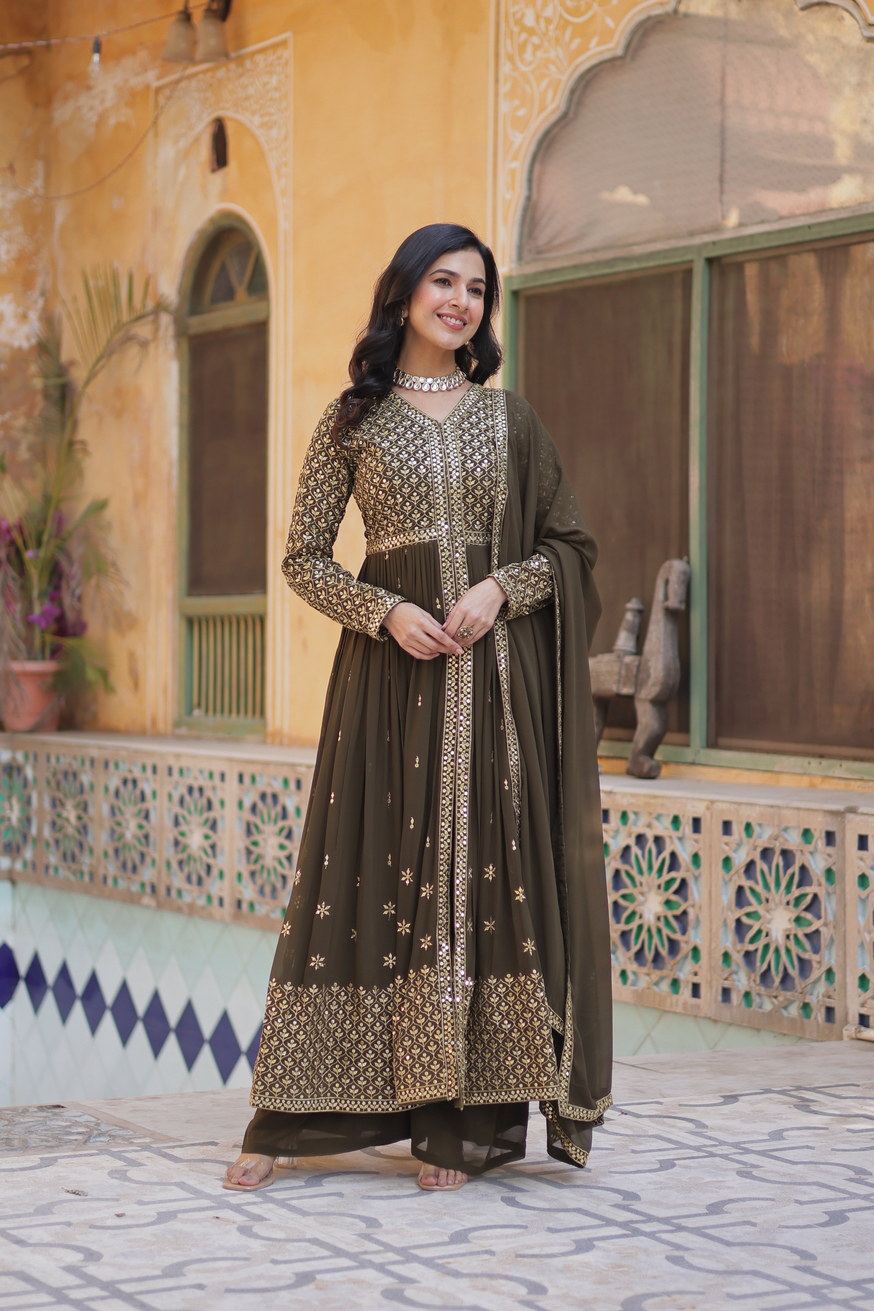 Women’s Mahendi Georgette Kurti Set – Stylish & Comfortable Ethnic Wear