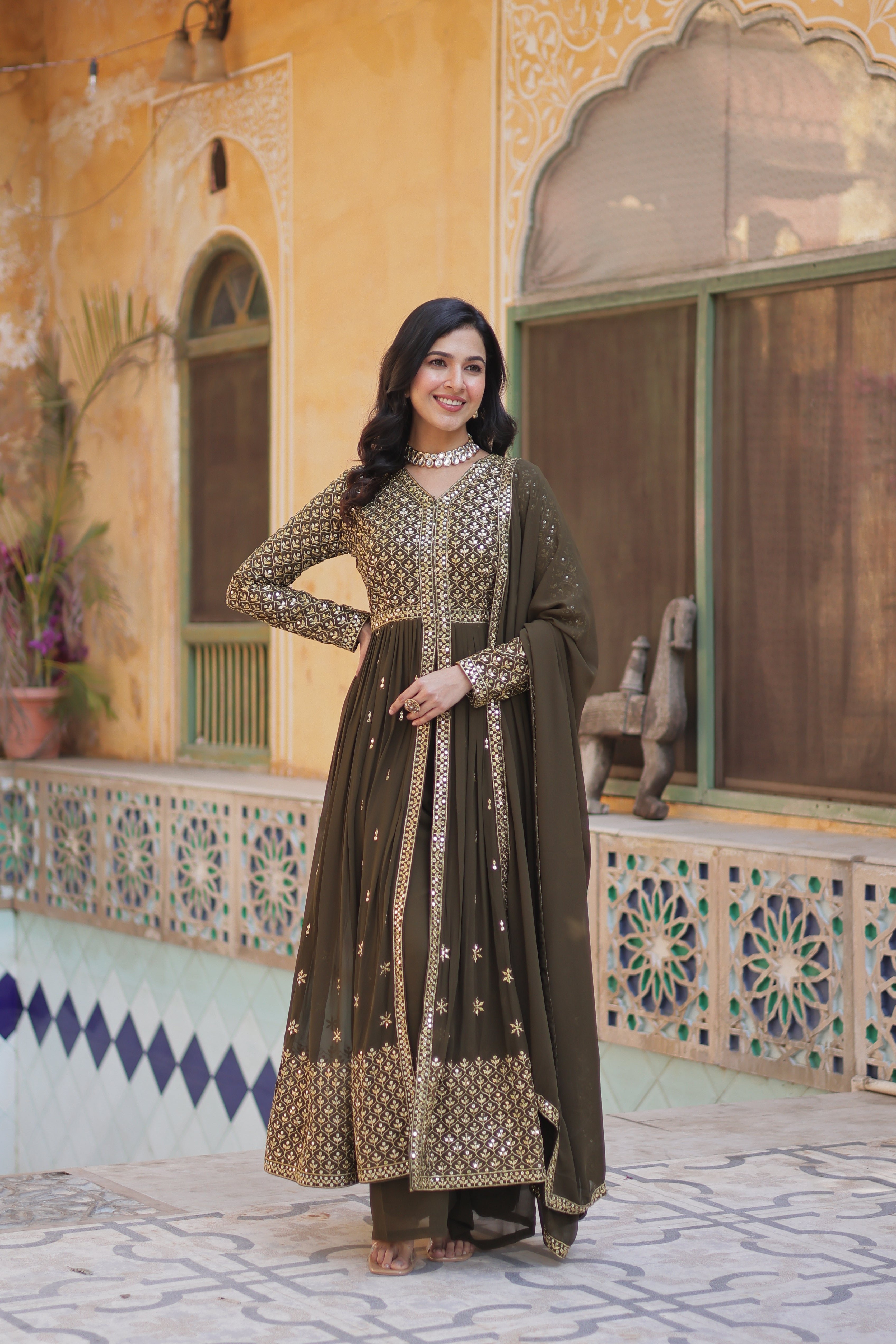 Women’s Mahendi Georgette Kurti Set – Stylish & Comfortable Ethnic Wear