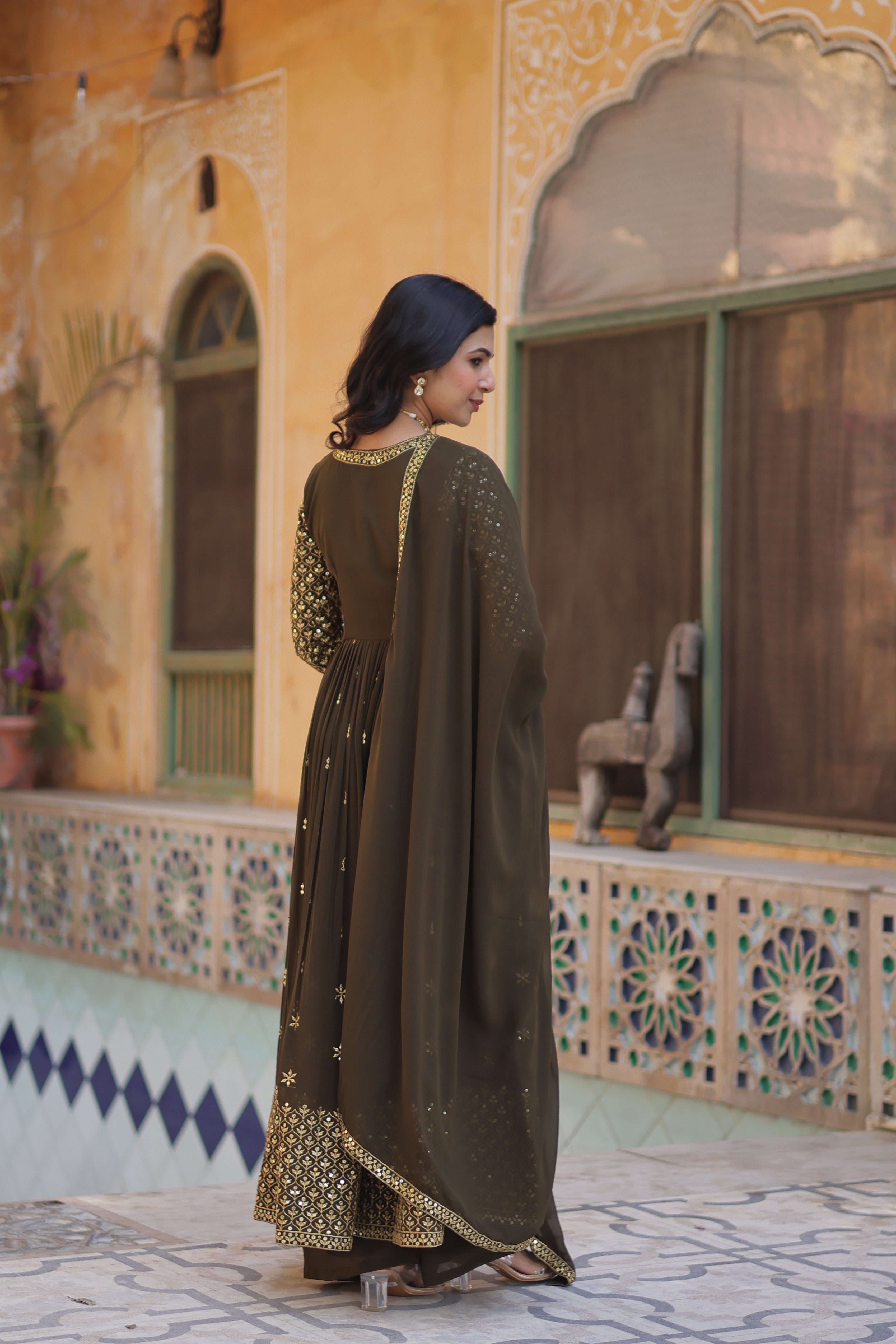 Women’s Mahendi Georgette Kurti Set – Stylish & Comfortable Ethnic Wear