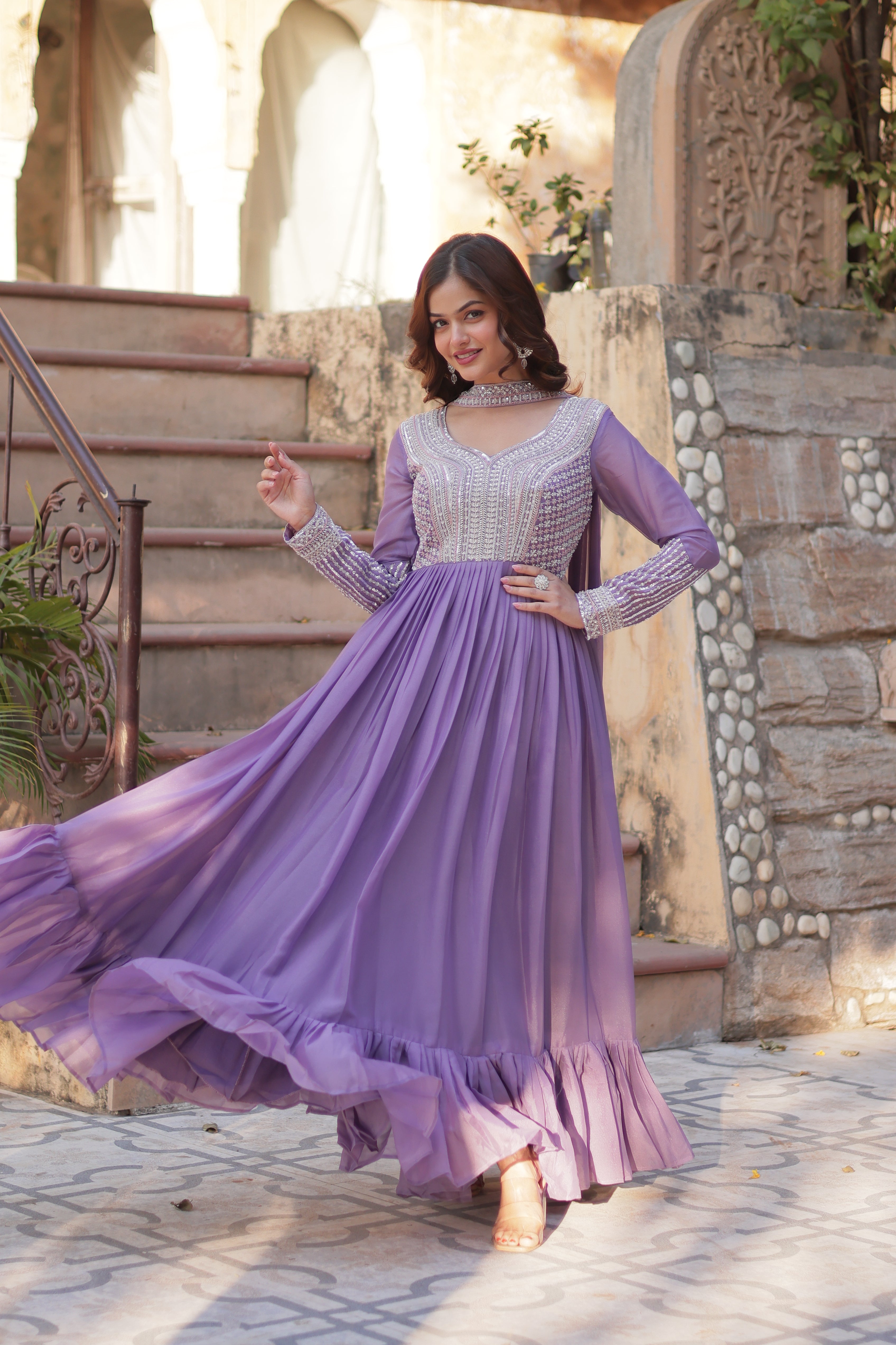 Women’s Lavender Georgette Gown – Elegant Designer Party Wear