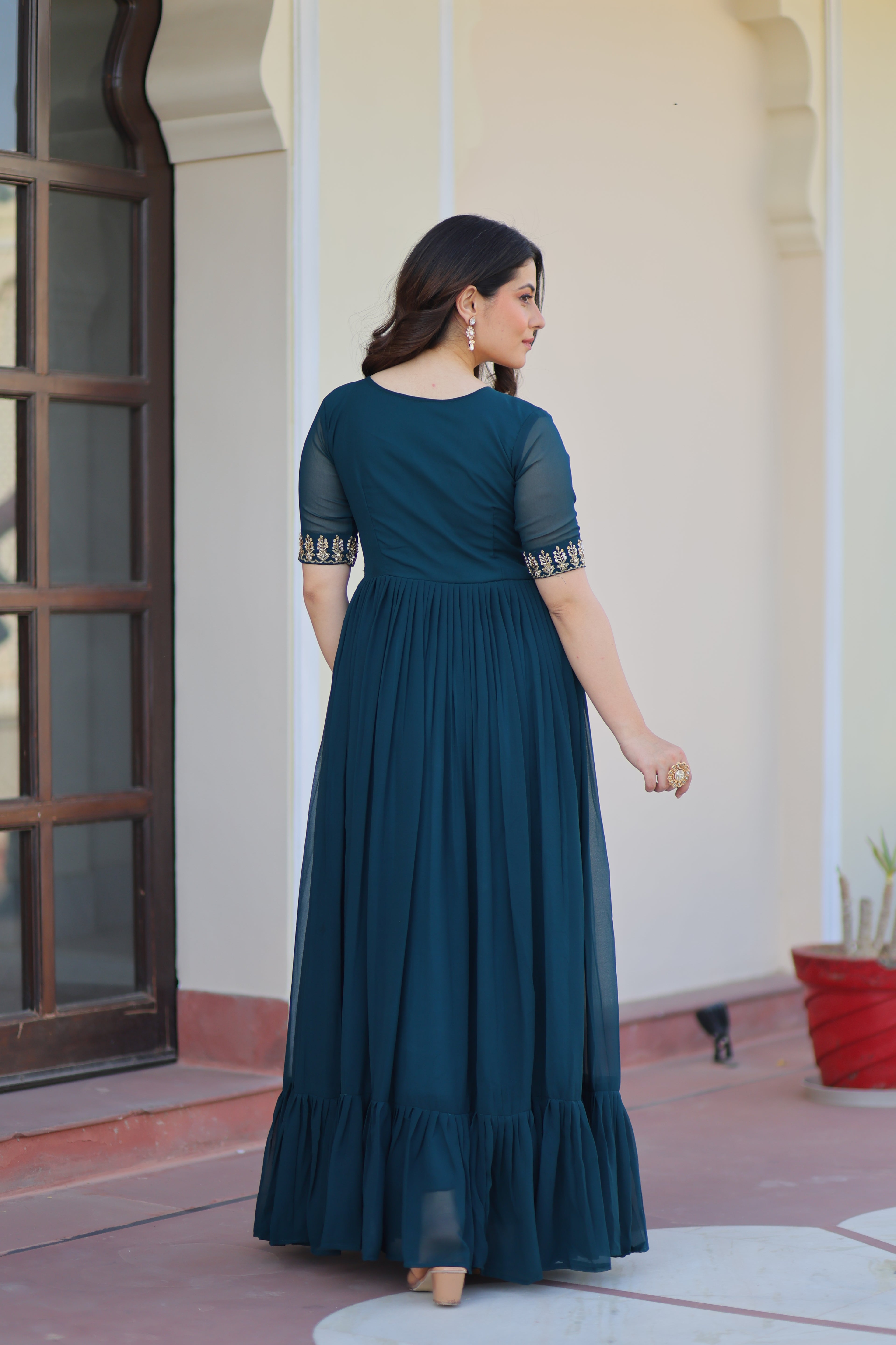 Women’s Rama Georgette Gown – Elegant Designer Party Wear