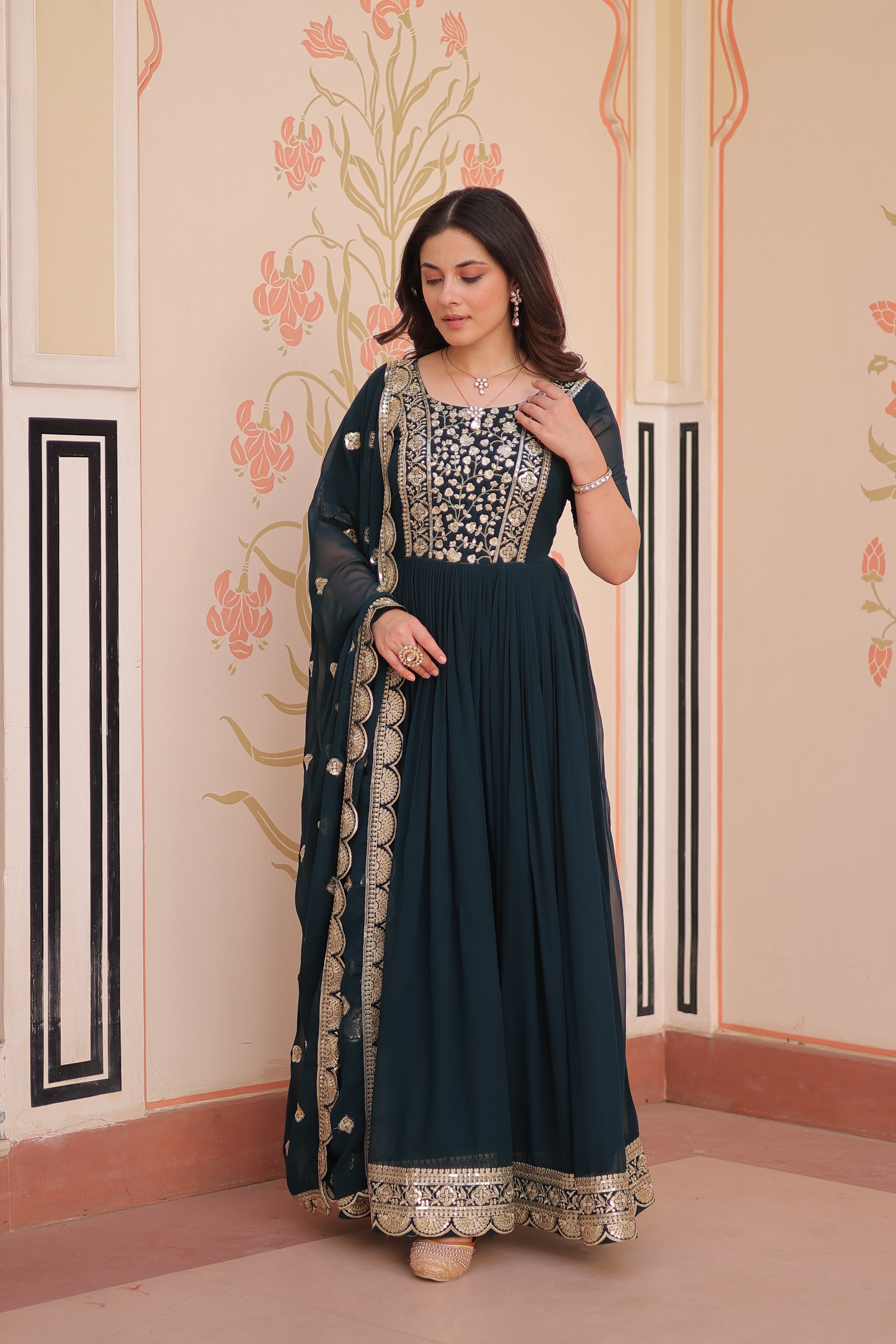 Women’s Rama Georgette Gown – Elegant Designer Party Wear